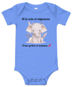Alternative view of Body bébé “Si je suis si mignonne, c’est grâce à maman ❤️” Edition limitée